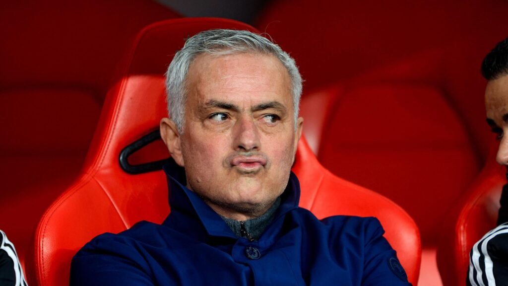 Jose Mourinho for SL Benfica